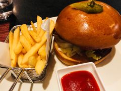-WOLFGANG PUCK KITCHEN & BAR(迪士尼小镇店)