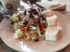 金枪鱼沙拉-漫咖啡(红唐店)