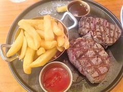 炭烤牛里脊薯条-IL TEATRO 精品意大利餐厅