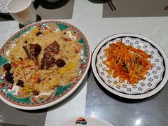 维吾尔手抓饭-巴依老爷新疆美食(清华东门店)