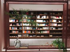 -二酉书店TOYOU BOOKS