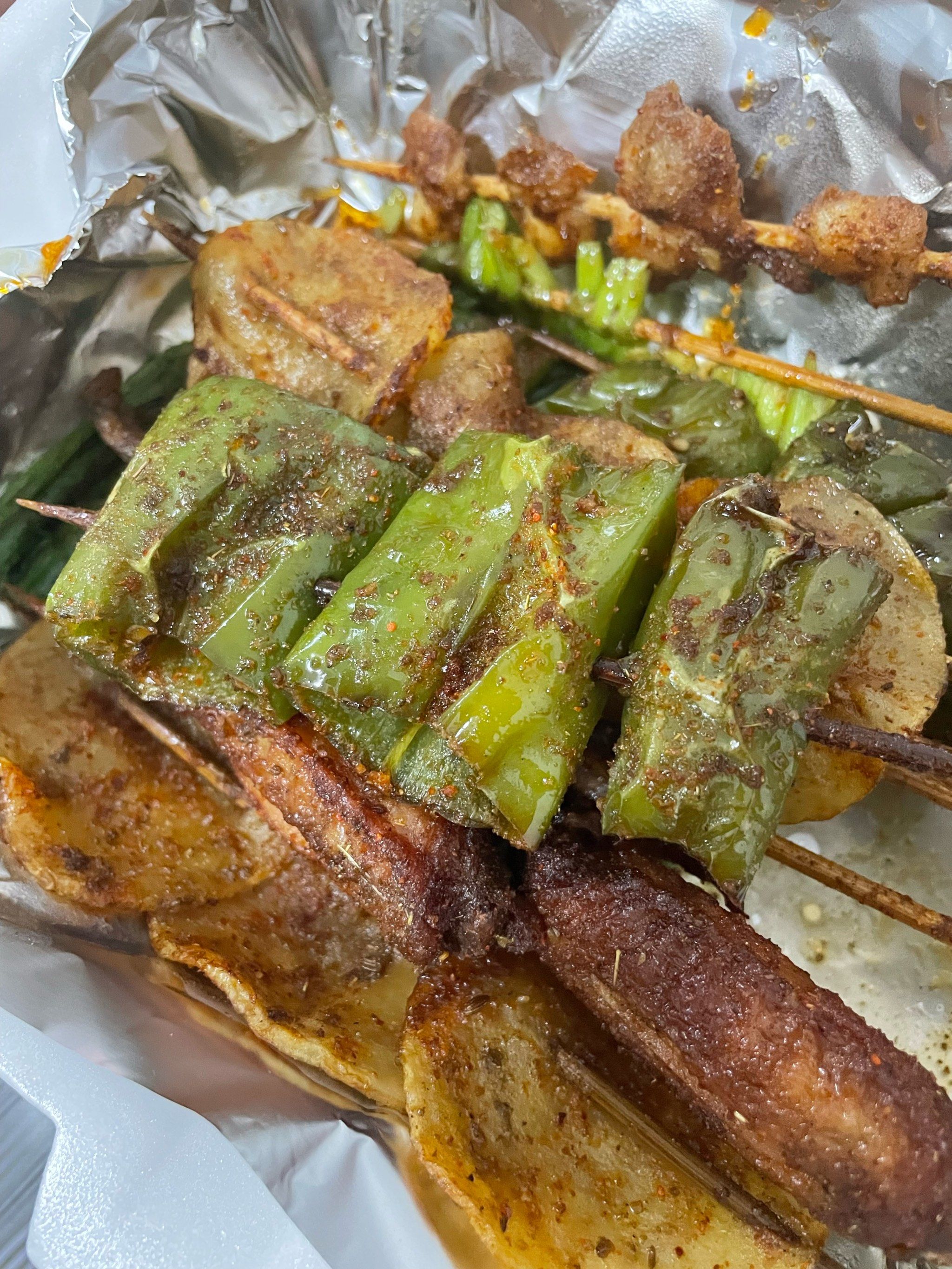 烧烤必吃:烤辣椒!