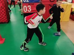 -悦动体能篮球羽毛球网球(三里河店)