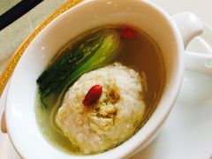蟹粉狮子头-建滔诺富特酒店-悦餐厅