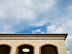 -王府井奥莱临潼小镇(临潼店)