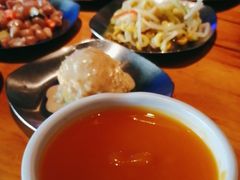 -唯成•韩国炭火烤肉 유성고기