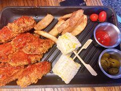 -I HOLIC艾豪丽披萨(KKone店)