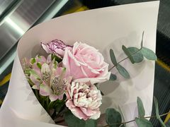 -怡花宜木鲜花店(朝阳路店)