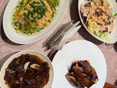 葱油淋仔鸡-东方明珠老上海8号餐厅(东方明珠广播电视塔店)