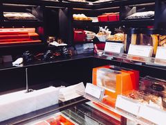 -Salon de The de Joel Robuchon(外滩18号店)
