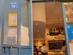 -Be Lived Cafe比例咖啡(摩天轮店)