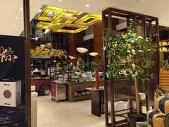 -南湖名都·景湖轩全日制餐厅·海鲜自助·东南亚风味·临湖而食