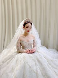 -艾米丽婚纱礼服