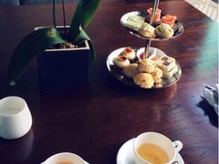 清水湾大堂的免费下午茶-海南清水湾莱佛士酒店