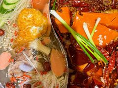 -巴国妹子毛肚火锅(蓝光悦城店)