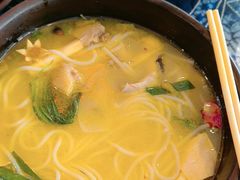 -桥香园过桥米线(国贸店)