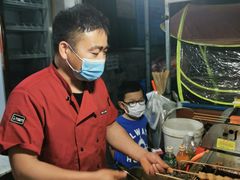 -小魏哥果仁烤面筋