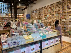 -猫的天空之城概念书店(杭州南宋御街店)