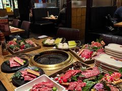 -肉魁屋·烧肉·烧鸟·酒场(高新店)