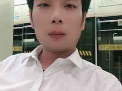 -蓝天路(地铁站)