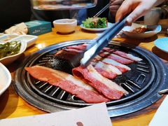 -唯成•韩国炭火烤肉 유성고기