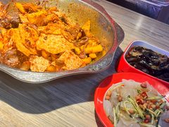 -嘎嘎鸭下巴·爆辣干锅(明教寺店)