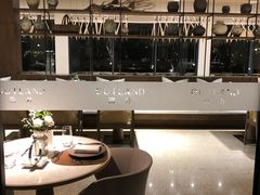大堂-窗外西餐厅(普罗理想国店)