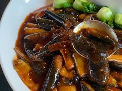 葱烧海参配乌米菌-鲁采LU STYLE(新天地店)