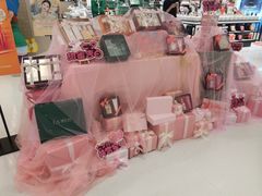 -丽达购物中心(崂山店)