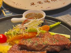 -又见马甲M8融合西餐厅(体育中心店)