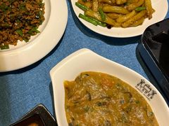 -香巴拉云南餐厅(华莱坞店)