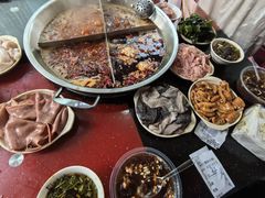 -储奇门鳝鱼火锅(总店)