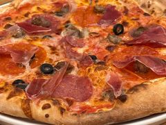 -城市大道红炉披萨烘焙坊