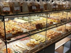面包甜点陈列柜-BreadTalk面包新语·烘焙蛋糕(星河城店)
