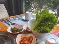 -唯成•韩国炭火烤肉 유성고기