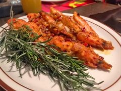 西班牙蒜香油爆虾-ZAFFERANO西班牙海鲜饭(上海首店)
