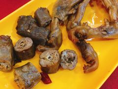 -呷呷好龙虾·湖南常德钵子菜·湘菜(公明天虹总店)