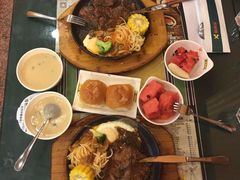 -豪享来牛排·中西简餐(黄河路店)