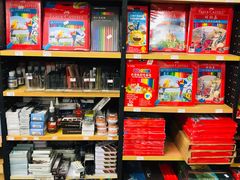 -三原色美术用品专营店(亿达新世界店)