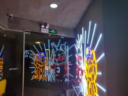 点击看大图 -CASTER跳舞俱乐部