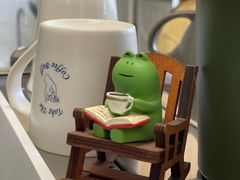 -SAFARI COFFEE