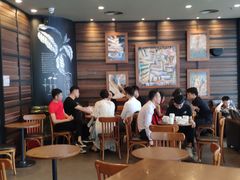 大堂-星巴克(深圳龙华人民北店)