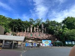 -龙凤山庄影视度假村
