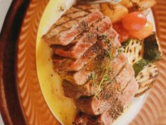-半秋山西餐厅(襄阳万达店)