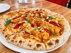 -城市大道红炉披萨烘焙坊