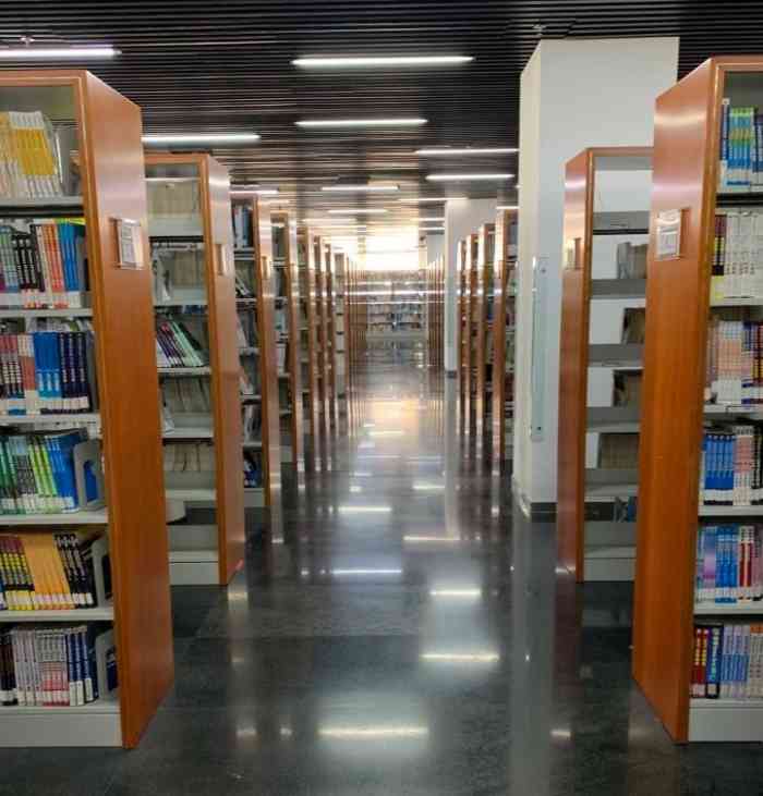 天津图书馆内部图片图片