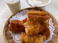 -弄堂咪道-饭香·面香·馄饨香(汇锦广场店)