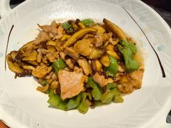 -蔼若春.传承云南菜(金碧公园店)