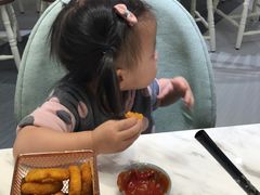 -艾米茉亲子餐厅(万象城店)