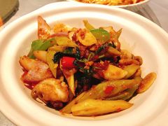 -蕉叶·泰国歌舞风情(世贸店)